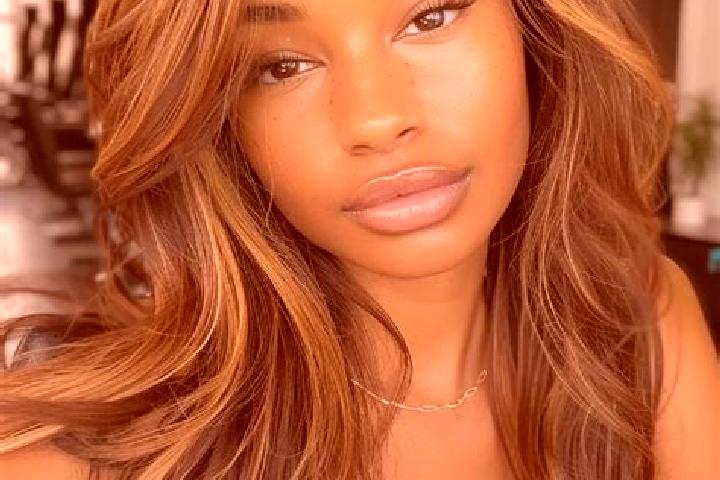 Kinsley, 20, a dark blonde dark-eyed mixed companion based in Favria. Offering Prostate Massage, Erotic Massage, Party Girl, GFE. Available for incall and ou...