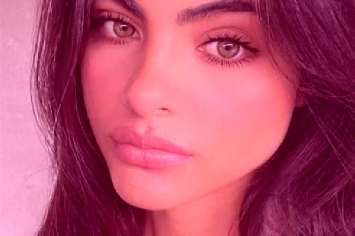 Kinsley, 20, a red dark-eyed indian companion based in Nelson-Miramichi. Offering Dinner Date, Duos, GFE, Massage, CIM. Available for incall and outcall, day...