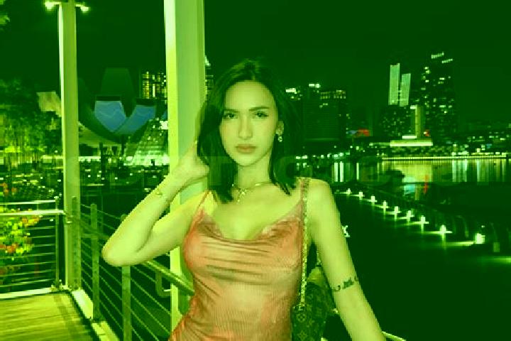 Kinsley, 20 — Escort in DeKalb, United States