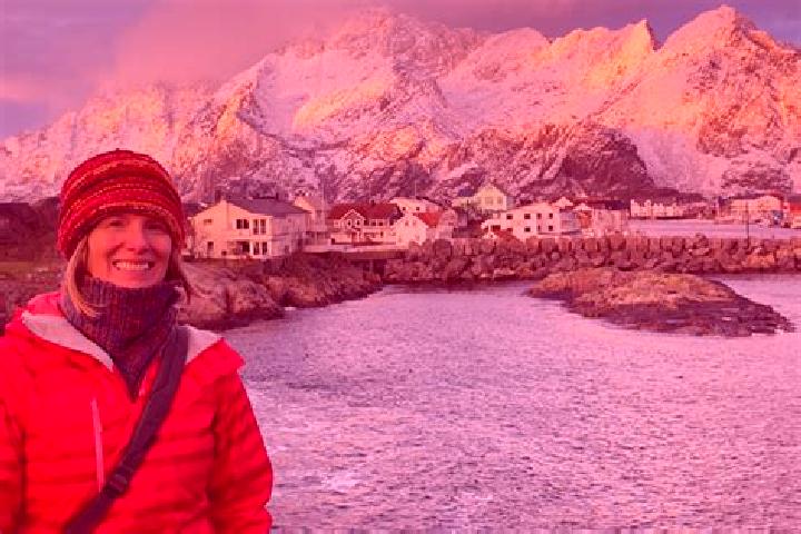 Kinsley, 20 — Escort in Honefoss, Norway