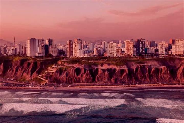 Kinsley, 20 — Escort in Huacar, Peru