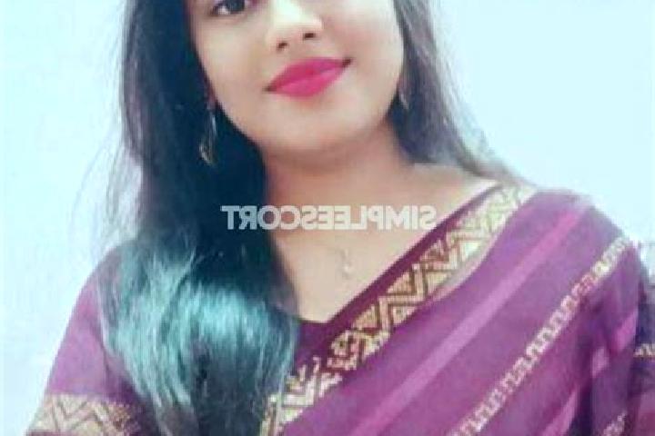 Kinsley, 20 — Escort in Latur, India