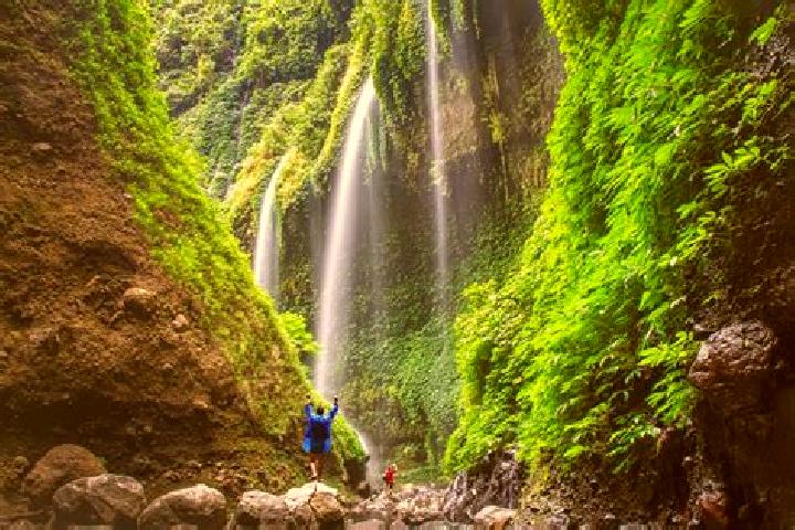 Kinsley, 20 — Escort in Lekong, Indonesia