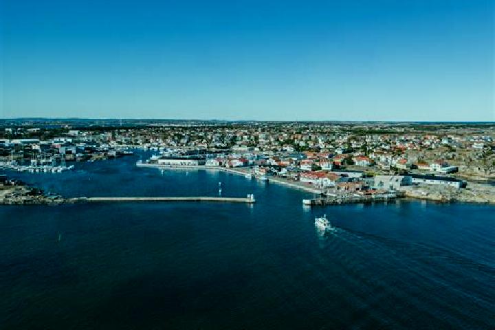 Kinsley, 20 — Escort in Lysekil, Sweden
