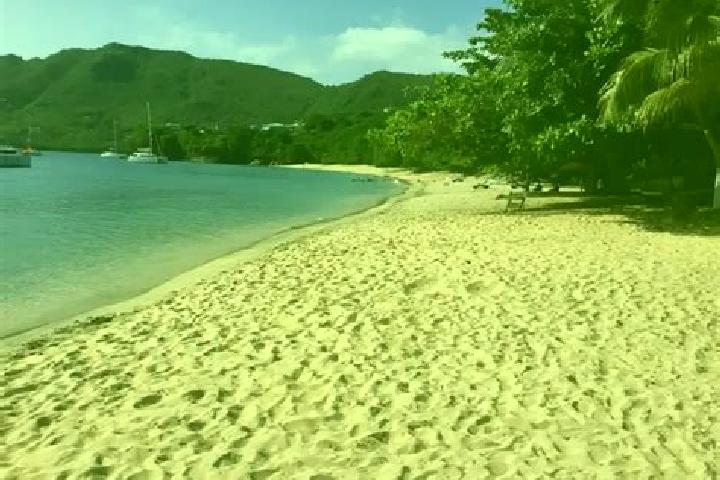 Kinsley, 20 — Escort in Petit Bordel, Saint Vincent and the Grenadines