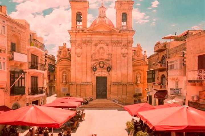 Kinsley, 20 — Escort in Sannat, Malta