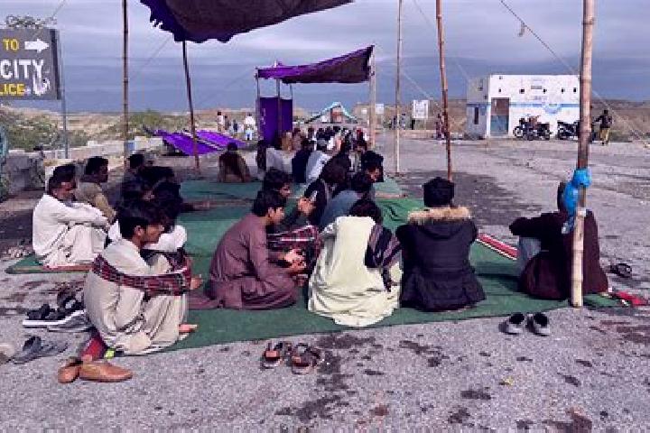 Kinsley, 20 — Escort in Turbat, Pakistan