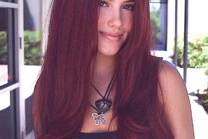 Kinsley, 21, a auburn dark-eyed slavic companion based in Vrakun. Offering BDSM, Domination, Girlfriend Experience, OWO, Roleplay. Available for incall and o...