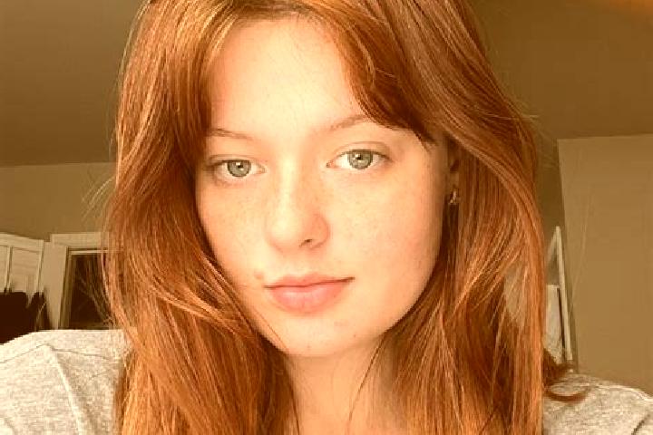 Kinsley, 21, a auburn hazel-eyed indian companion based in Karolino-Buhaz. Offering OWO, Duos, Roleplay. Available for incall and outcall, day and evening da...
