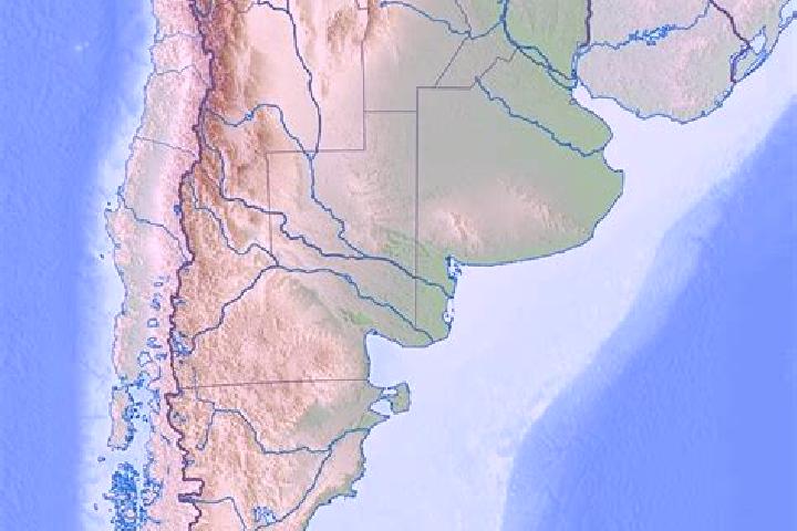 Kinsley, 21 — Escort in Aranguren, Argentina