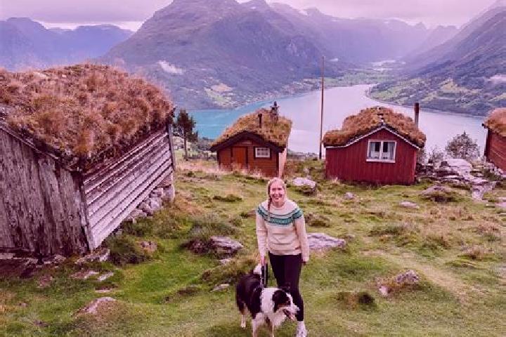 Kinsley, 21 — Escort in Hjelmelandsvagen, Norway