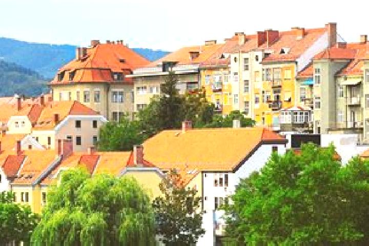 Kinsley, 21 — Escort in Krmelj, Slovenia