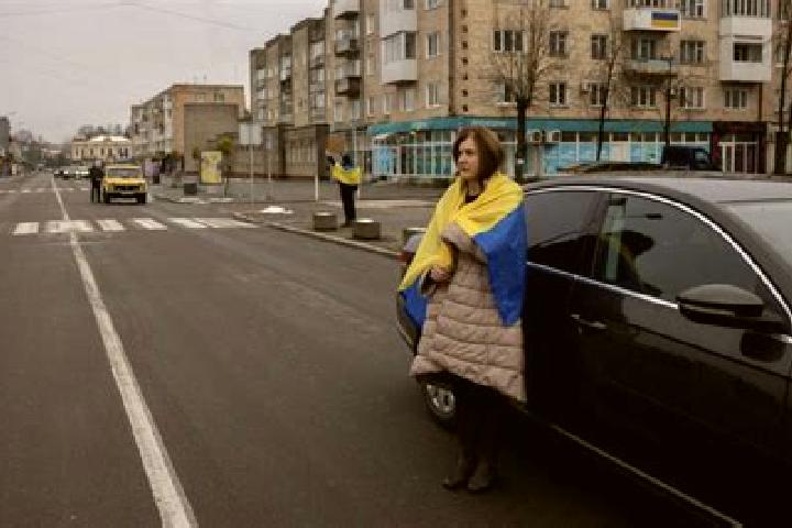 Kinsley, 21 — Escort in Moshchene, Ukraine