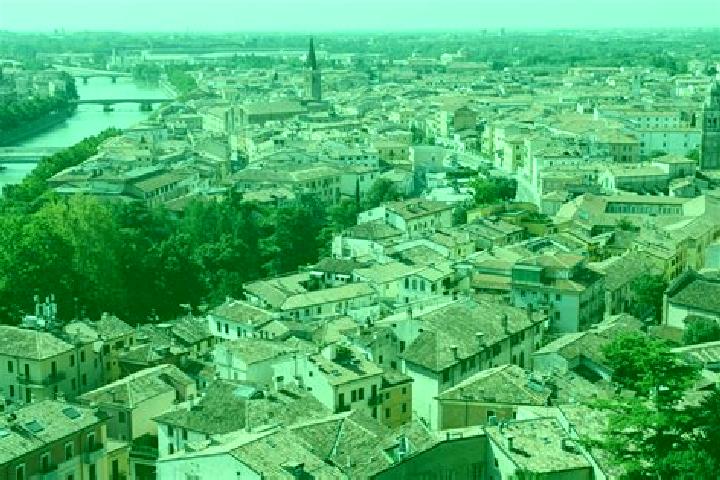 Kinsley, 21 — Escort in Novi di Modena, Italy