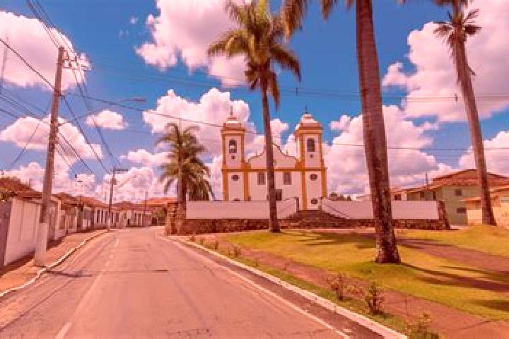 Kinsley, 21 — Escort in Sao Bras do Suacui, Brazil