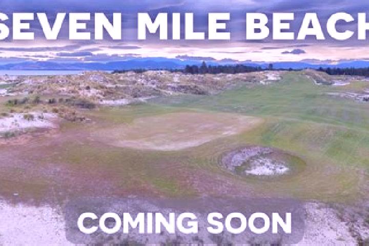 Kinsley, 21 — Escort in Seven Mile Beach, Australia