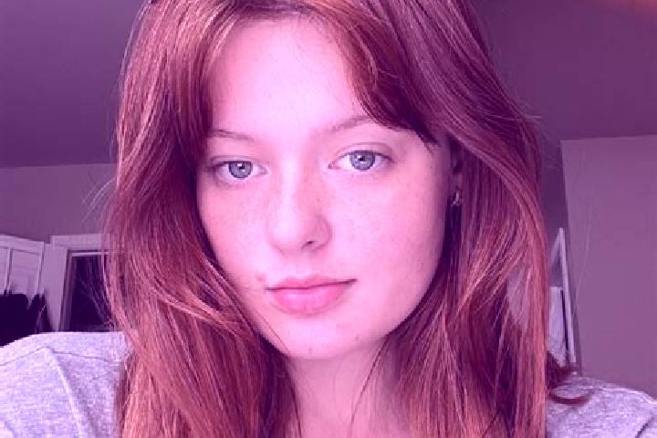 Kinsley, 22, a auburn hazel-eyed slavic companion based in San Luis. Offering CIM, Domination, Dinner Date. Available for incall and outcall, overnight booki...
