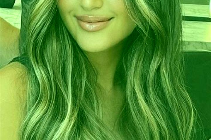 Kinsley, 22, a dark blonde brown-eyed mediterranean companion based in Casas de Fernando Alonso. Offering Party Girl, Striptease, Girlfriend Experience, Coup...