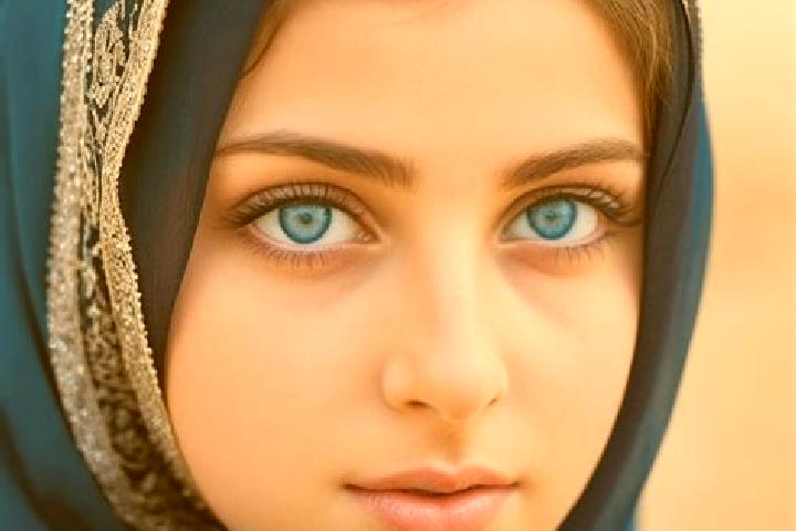 Kinsley, 22, a red blue-eyed middle eastern companion based in Kemajuan Tanah Sungai Pancing Utara. Offering CIM, 69, A-Level, Erotic Massage, Couples. Avail...