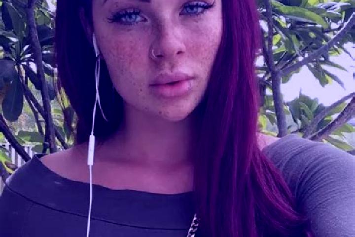 Kinsley, 22, a red green-eyed caucasian companion based in Sentilj v Slov. Goricah. Offering A-Level, Tantra, Fetish. Available for incall and outcall, day a...