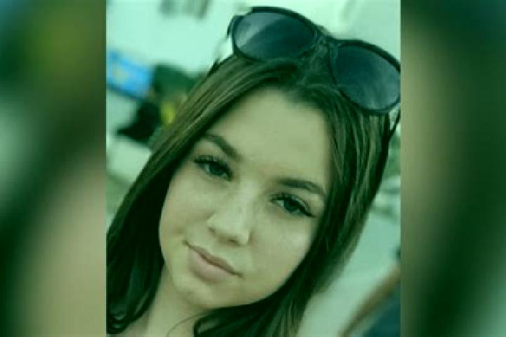 Kinsley, 22 — Escort in Budila, Romania