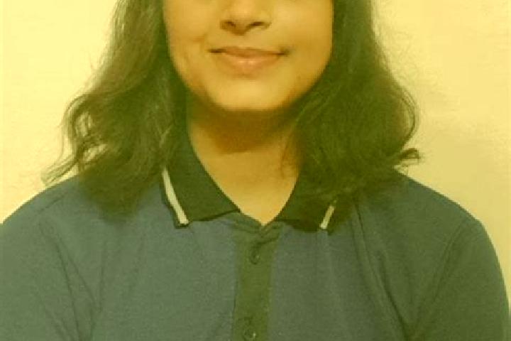 Kinsley, 22 — Escort in Khamaria, India