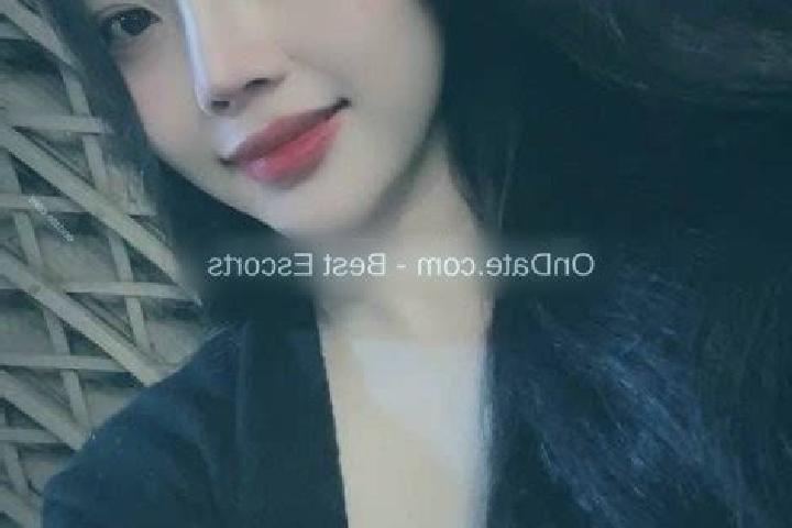 Kinsley, 22 — Escort in Me, Vietnam