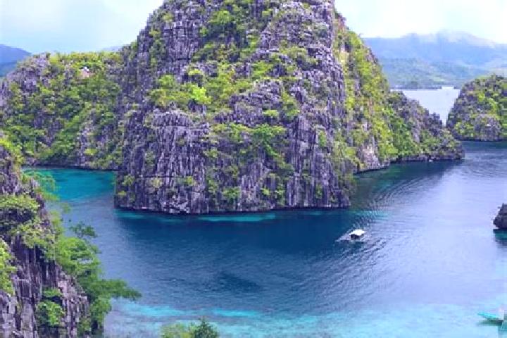 Kinsley, 22 — Escort in Mungo, Philippines