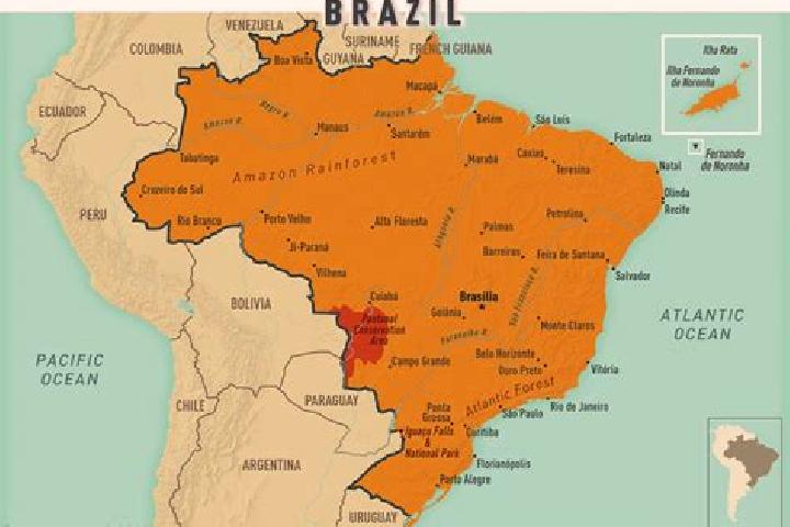 Kinsley, 22 — Escort in Pancas, Brazil
