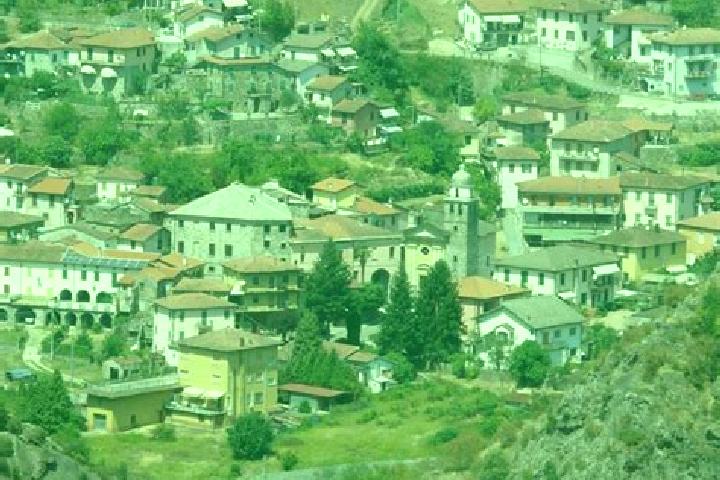 Kinsley, 22 — Escort in Rocchetta di Vara, Italy