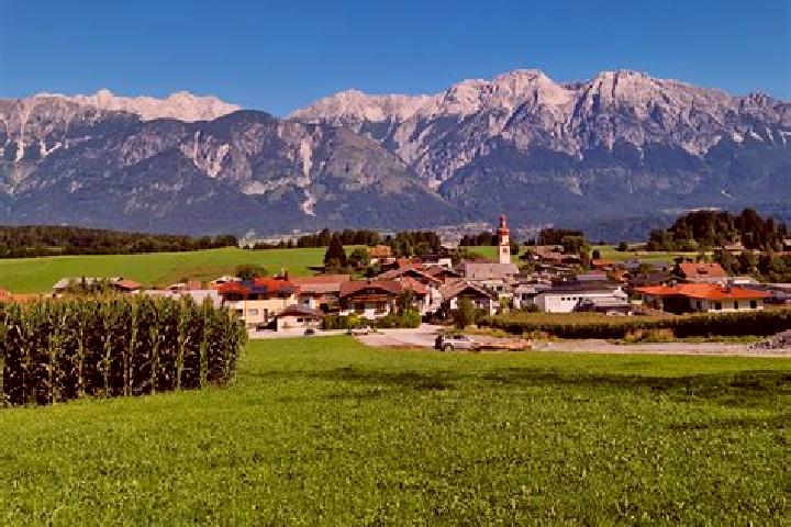 Kinsley, 22 — Escort in Tulfes, Austria