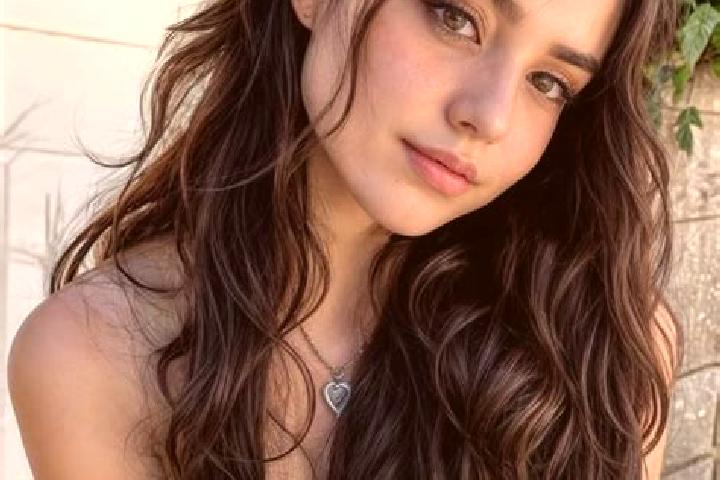 Kinsley, 23, a black hazel-eyed european companion based in Verkhoyansk. Offering Girlfriend Experience, CIM, Erotic Massage, OWO, Domination. Available for ...