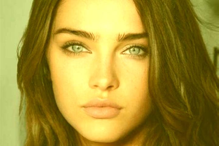 Kinsley, 23, a brunette blue-eyed european companion based in Fitzbek. Offering Deep French Kissing, Massage, Roleplay, Fetish. Available for incall and outc...