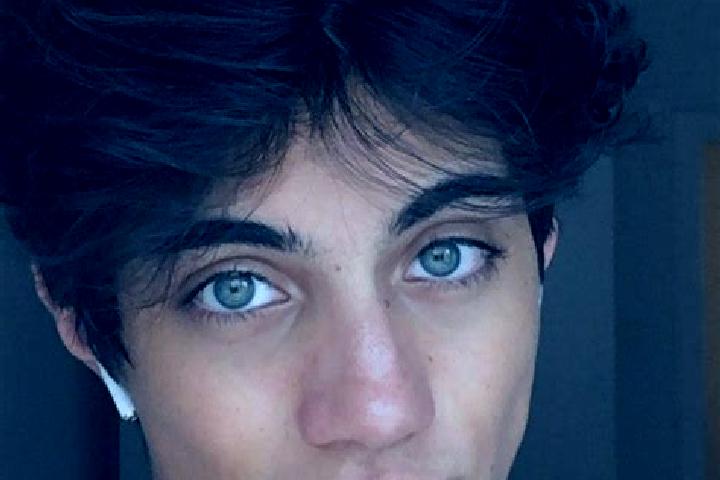 Kinsley, 23, a chestnut green-eyed caucasian companion based in Chetouane. Offering CIM, Dinner Date, Couples, Travel Companion. Available for incall and out...