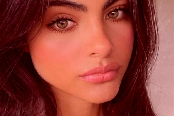 Kinsley, 23, a chestnut hazel-eyed middle eastern companion based in Amet. Offering Prostate Massage, GFE, CIM, Couples. Available for incall and outcall, ov...