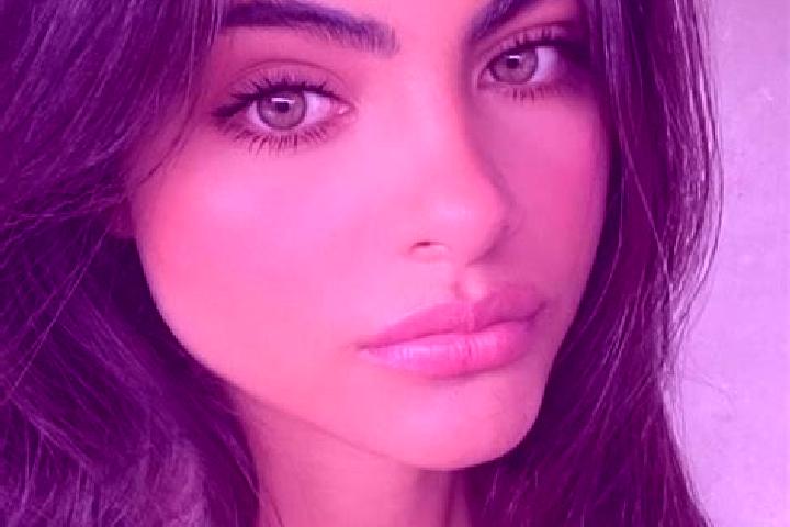 Kinsley, 23, a red grey-eyed indian companion based in Douatouo. Offering Party Girl, Fetish, Overnight. Available for incall and outcall, day and evening da...