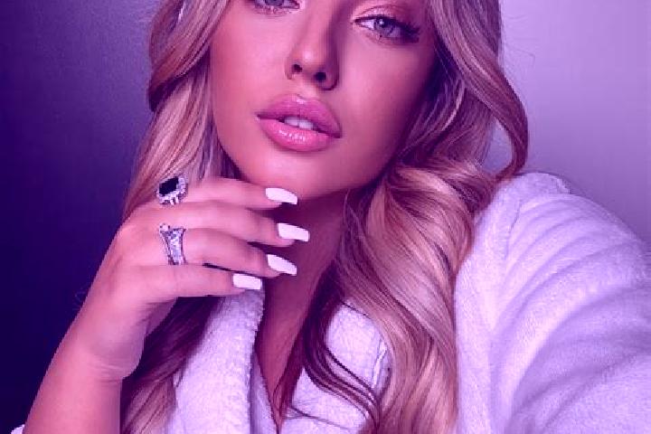 Kinsley, 23 — Escort in Kalngale, Latvia
