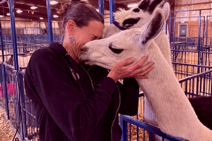 Kinsley, 23 — Escort in Meeker, United States