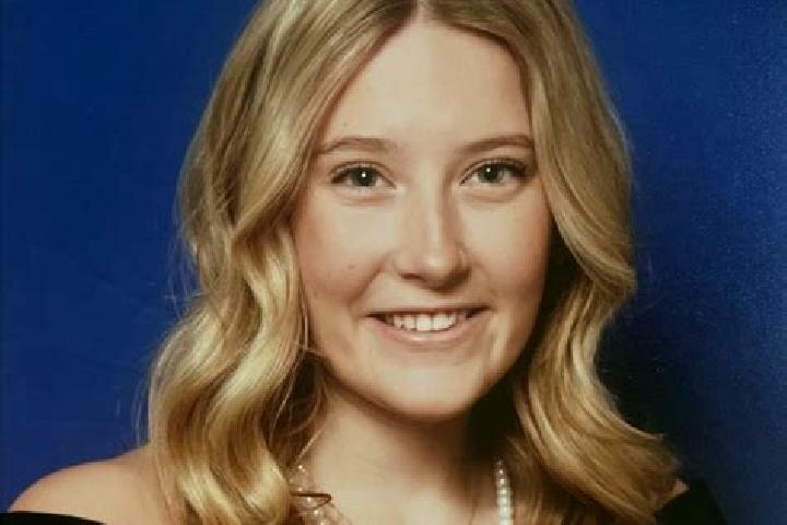 Kinsley, 23 — Escort in Moravia-Walther, United States