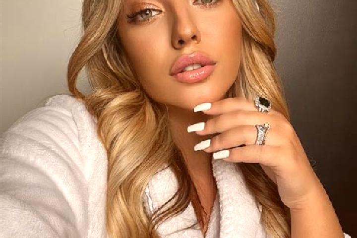 Kinsley, 23 — Escort in Okonsk, Ukraine