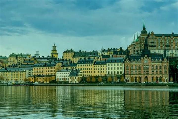 Kinsley, 23 — Escort in Roervik, Sweden