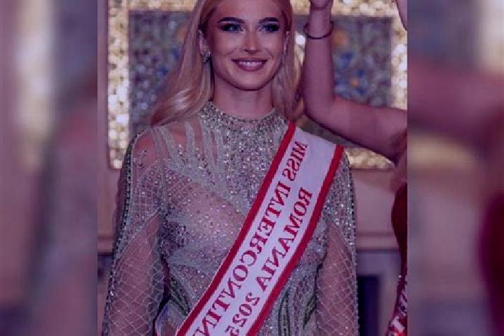 Kinsley, 23 — Escort in Secui, Romania