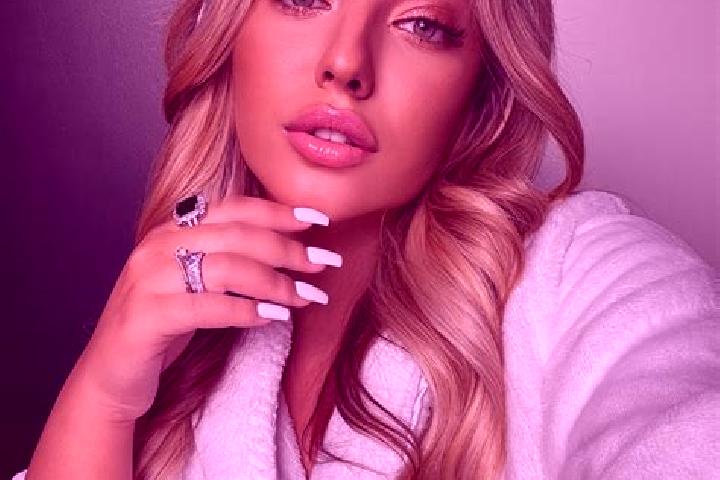 Kinsley, 23 — Escort in Spas, Ukraine