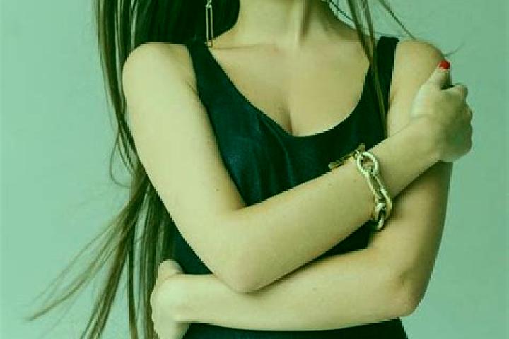 Kinsley, 24, a black amber-eyed european companion based in Nogent-sur-Oise. Offering Striptease, Domination, Duos, Roleplay, Fetish. Available for incall an...