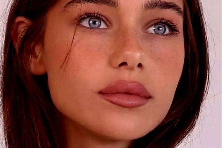 Kinsley, 24, a brunette grey-eyed latina companion based in Rossdale. Offering Massage, CIM, GFE, Overnight, A-Level. Available for incall and outcall, overn...