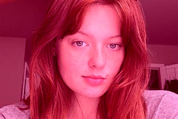 Kinsley, 24, a chestnut grey-eyed mixed companion based in Civitanova Alta. Offering CIM, Prostate Massage, Roleplay. Available for incall and outcall, day a...