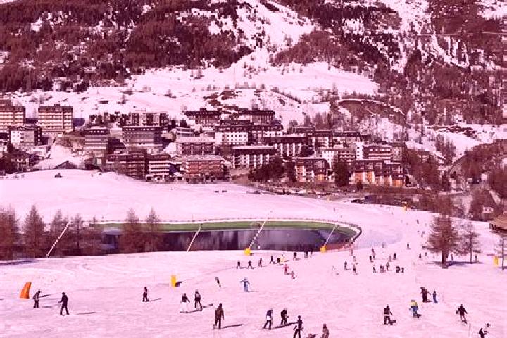 Kinsley, 24 — Escort in Colle Sestriere, Italy