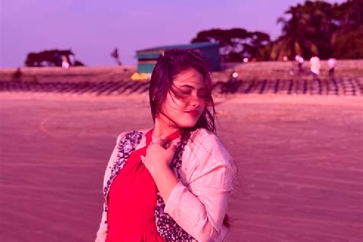 Kinsley, 24 — Escort in Dohazari, Bangladesh