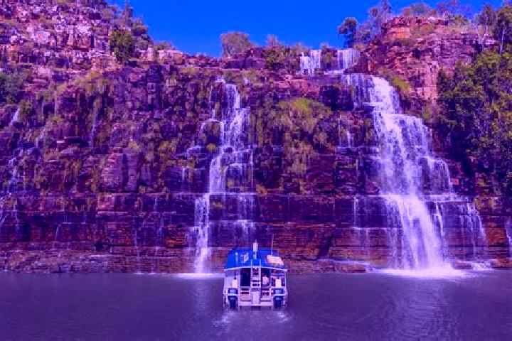 Kinsley, 24 — Escort in Halls Creek, Australia