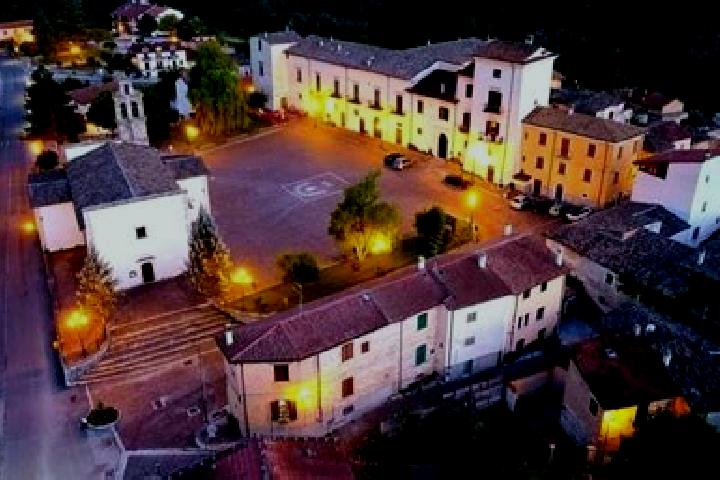 Kinsley, 24 — Escort in Molina Aterno, Italy